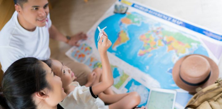 planning-family-vacation-2