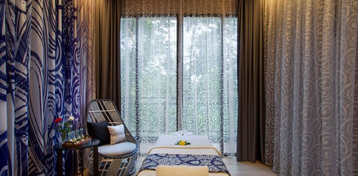 pullman-ciawi-spa-treatment-room-2