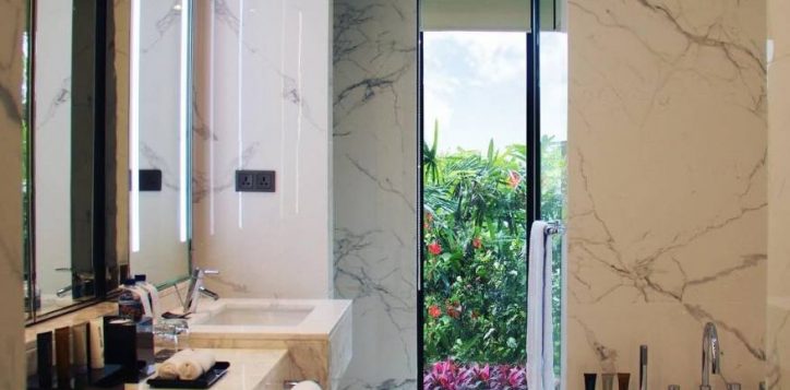 bathroom-2-3