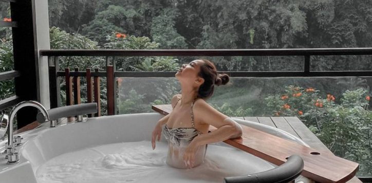 jacuzzi-2-2