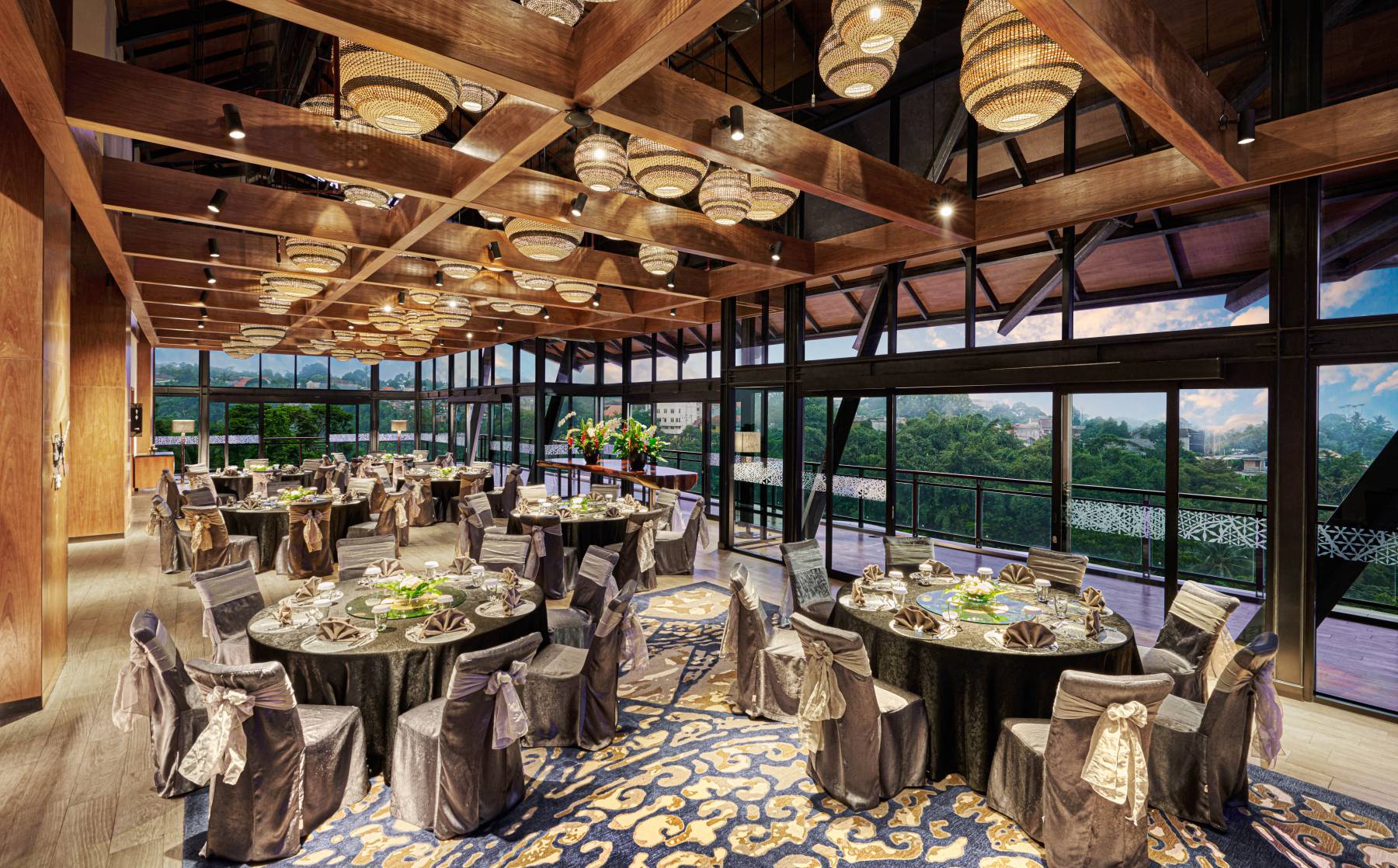 pullman ciawi ruang pertemuan