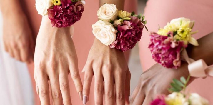 close-up-women-with-beautiful-flowers-1-2