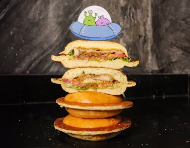 burger-ufo-telah-hadir-di-pullman-ciawi-spesial-liburan-sekolah-untuk-seluruh-keluarga