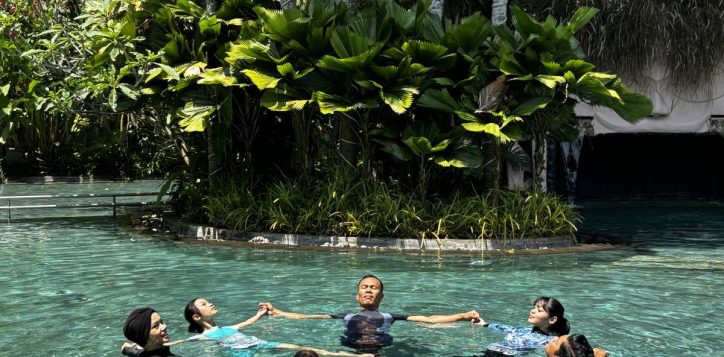 aqua-yoga-2