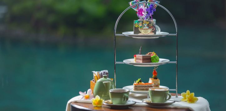 afternoon-tea-alice-2